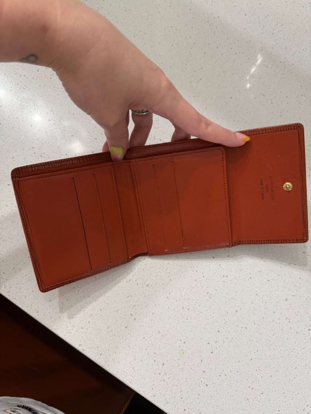 Authentic Louis Vuitton Epi Leather Compact Wallet - Chestnut Brown - Picture 6 of 9